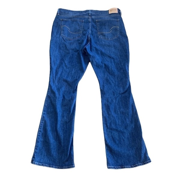 Levi’s Signature Mid Rise Boot Cut Stretch Size 16 - Picture 4 of 9